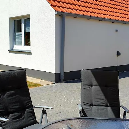 Strandallee 8 * Burhave